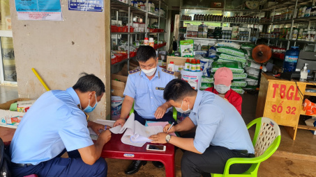 Buôn bán phân bón giả, 1 hộ kinh doanh ở Gia Lai bị phạt hơn 280 triệu đồng