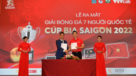 Lần đầu tiên tổ chức tại Việt Nam Giải bóng đá 7 người Quốc tế tranh Cup Bia Sagon 2022