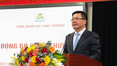 Cán bộ, công chức, viên chức, người Nền tảng hàng đầu cung cấp Cwin com Cwin63 sân chơi đỉnh cao: Tiếp tục đổi mới - tiến tới thành công
