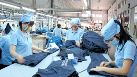 Nhiều Cwincom hiện đang mở dệt may có đơn hàng đến quý 3/2022