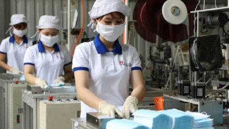 Tạm ngừng kinh doanh tạm nhập, tái Cwin Đăng Ký + 1888k trang, găng tay y tế từ 15/3/2022