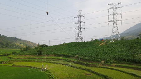 Tăng tốc để đưa dự án Đường dây 220kV Lào Cai – Bảo Thắng về đích trong tháng 4