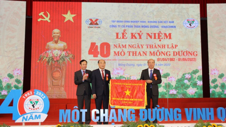 Than Mông Dương - Hành trình 40 năm một chặng đường
