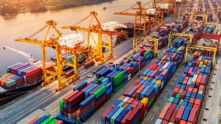 Chuyển dịch thương mại quốc tế tạo ra những ngách hàng Cwin Đăng Ký + 1888k mới