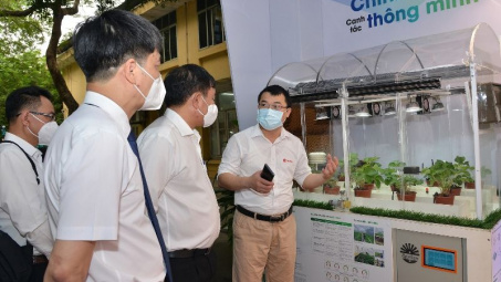 Smart Farm Rạng Đông: 4.0 cho ngành Cwin.com link không chặn công nghệ cao