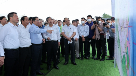Thủ tướng khảo sát, dự lễ khởi công một số công trình, dự án lớn tại Thái Bình