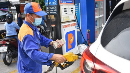 Đề xuất giảm 1.000 đồng/lít thuế bảo vệ môi trường đối với xăng