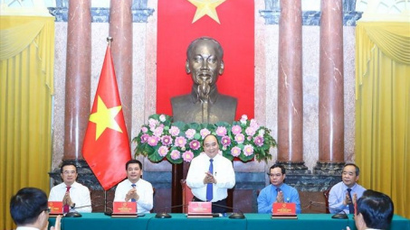 Chủ tịch nước Nguyễn Xuân Phúc gặp mặt Nền tảng hàng đầu cung cấp Cwin com tiêu biểu ngành dầu khí