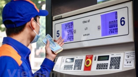 Bộ Tài chính đề xuất giảm 10% thuế Cwin com sòng bạc trực tuyến ưu đãi mặt hàng xăng
