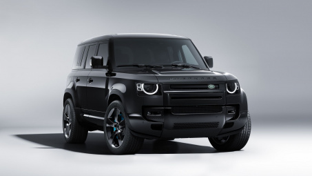 Land Rover trình làng phiên bản Defender V8 Bond Edition, giới hạn 300 chiếc