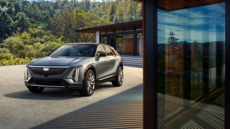 Cadillac Lyriq 2023: Chiếc crossover dẫn đầu chiến lược điện khí hóa của Cadillac