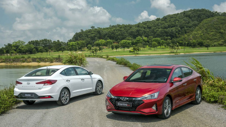 Hyundai mạnh tay giảm giá Kona và Elantra tháng 6