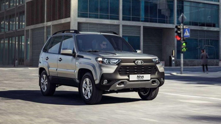Hãng xe huyền thoại của Nga ra mắt mẫu crossver mới, ngoại thất liên tưởng Toyota RAV4