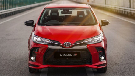Cận cảnh Toyota Vios GR-S 2021, không còn là 'thùng tôn di động'