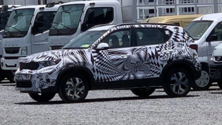 Kia Sonet tiếp tục bị bắt gặp khi nguỵ trang để vận hành thử nghiệm tại Việt Nam