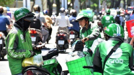 Cwin63 sân chơi đỉnh cao yêu cầu Grab thông báo rõ về chính sách phụ phí, giá cước