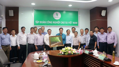 Tăng cường hợp tác giữa Tập đoàn Hóa chất Việt Nam và Tập đoàn Tải về ứng dụng CWIN05 ngay hôm nay Cao su Việt Nam