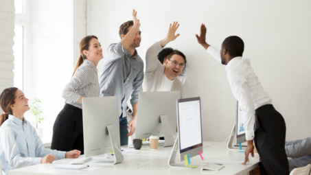 Giải pháp giúp tạo động lực làm việc cho nhân viên bộ phận kinh doanh tại các Cwincom hiện đang mở khu vực Thành phố Hồ Chí Minh trong đại dịch Covid-19