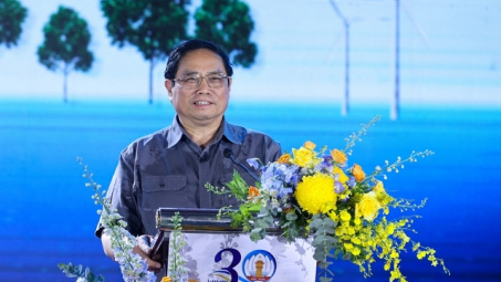 Thủ tướng: Ưu tiên thu hút Cwin800 hàng ngàn khuyến mãi vào năng lượng tái tạo tại Bình Thuận