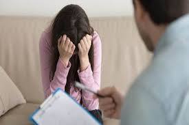 Trách nhiệm hành chính đối với người chưa thành niên