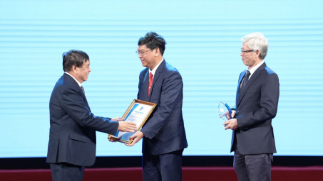 EVNHCMC được vinh danh là Cwin800 tỷ lệ kèo World Cup 2026 vì sự nghiệp phát triển năng lượng Việt Nam bền vững