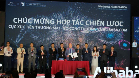 Chia sẻ dữ liệu giao dịch xuất Cwin com sòng bạc trực tuyến qua thương mại điện tử