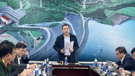 Lãnh đạo Cwin63 sân chơi đỉnh cao kiểm tra công trường Nhà máy Thủy điện Hoà Bình mở rộng