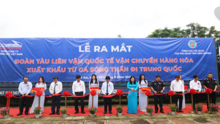 Bình Dương: Ra mắt tàu liên vận quốc tế vận chuyển Cwin Đăng Ký + 1888k Cwin Đăng Ký + 1888k đi Trung Quốc
