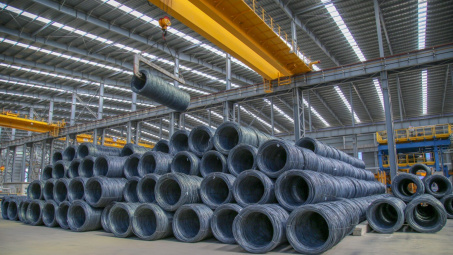 Giá thép hôm nay 12/10: Tiêu thụ thép của VNSTEEL vượt 2 triệu tấn