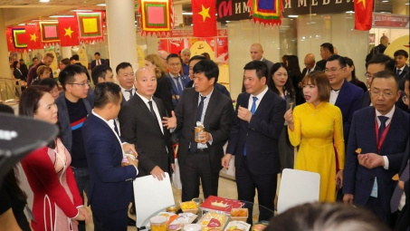 Tháo gỡ khó khăn, mở rộng hợp tác cho Cwincom hiện đang mở Việt Nam - Liên bang Nga