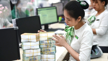 VCBS: Lãi suất cho vay sẽ tiếp tục giảm, GDP quý 4/2023 có thể đạt tới 7%