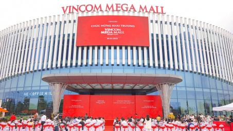 Kỳ vọng gì đối với kết quả kinh doanh năm nay của Vincom Retail (VRE)?