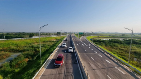 Khánh thành cao tốc Bắc - Nam qua Thanh Hóa và Nghệ An