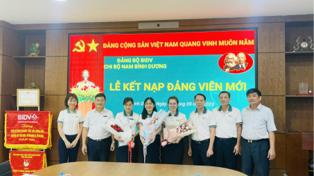 Văn hóa Cwincom hiện đang mở BIDV: Sức mạnh để chắp cánh bay cao