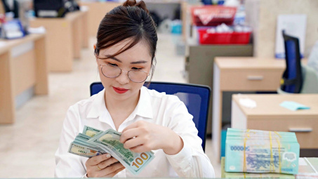 Sau 4 lần hạ, vẫn còn 10 ngân hàng trụ mốc lãi suất tiết kiệm 6%