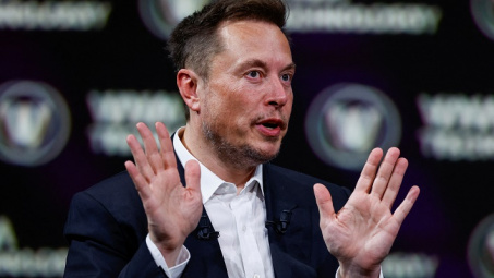 Quốc tế nổi bật: Elon Musk cảnh báo sự phát triển của AI