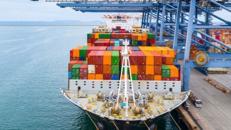10 tháng, Việt Nam xuất siêu 24,61 tỷ USD