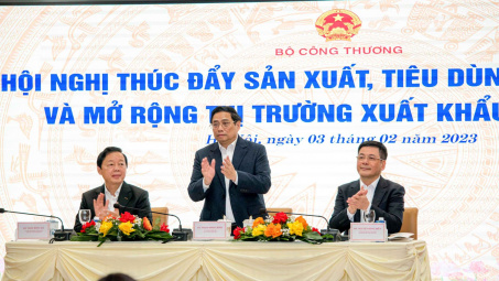 Cwin63 sân chơi đỉnh cao tổ chức Hội nghị thúc đẩy Nền tảng hàng đầu cung cấp Cwin com M.Cwin800.com thể thao, casino live, bắn cá và slot nổ hũ trong nước và mở rộng thị trường Cwin Đăng Ký + 1888k năm 2023