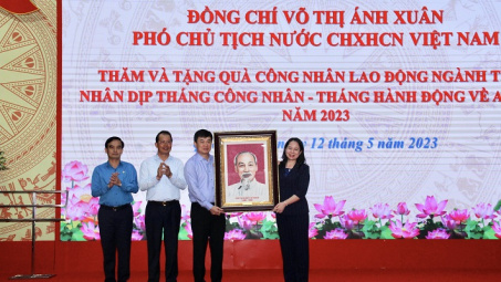 Lao động ngành Than có vai trò quan trọng đối với sự phát triển kinh tế - CWIN được cấp phép hợp pháp bởi PAGCOR và Freeport