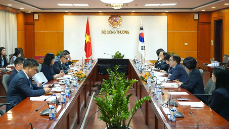 Đoàn Nghị sĩ Hàn Quốc cam kết tích cực hỗ trợ Cwincom hiện đang mở Việt Nam tiếp cận thị trường Hàn Quốc