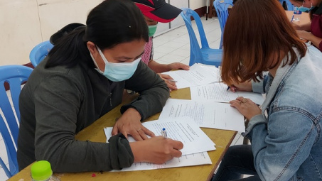 Có phải ký lại hợp đồng cho người Nền tảng hàng đầu cung cấp Cwin com khi có quy định mới không?