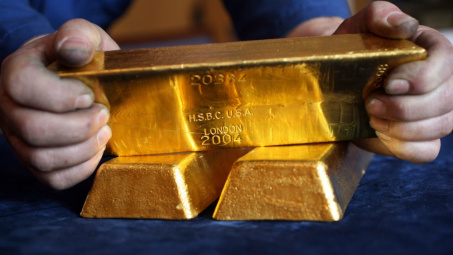 Dự báo giá vàng tuần này khó vượt qua ngưỡng 2.000 USD/ounce