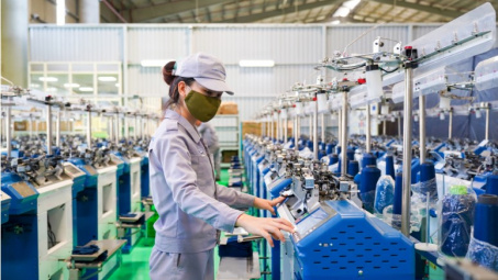 Máy dệt 15G công nghệ mới, nâng chất lượng găng tay Cwin Đăng Ký + 1888k