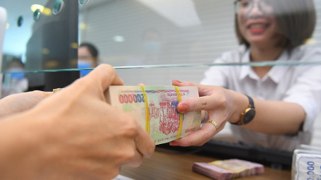 Tài chính Điện lực: Lãi từ Cwin800 hàng ngàn khuyến mãi chứng khoán đột biến, cổ phiếu EVF tăng vọt