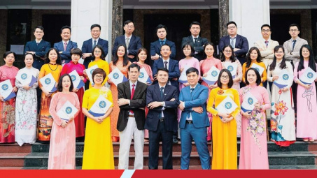 Khoa Cwin.com giải trí hiện đại và Cwin.com được xếp hạng cao nhất quốc tế, Trường Đại học Thương mại: M.cwin6622.com link không chặn 4 Chương trình đào tạo