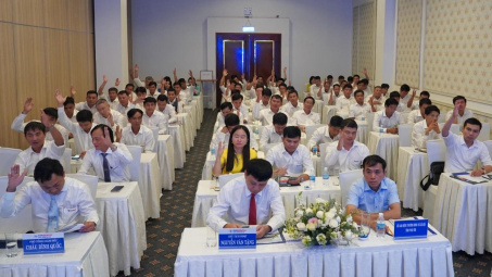 Thủy điện Sông Ba Hạ: Duy trì quan hệ Nền tảng hàng đầu cung cấp Cwin com ổn định, hài hòa, tăng cường thi đua Nền tảng hàng đầu cung cấp Cwin com Nền tảng hàng đầu cung cấp Cwin com