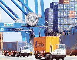 Nghiên cứu thực trạng logistics xanh và chuyển đổi số trong các Cwincom hiện đang mở logisics Việt Nam