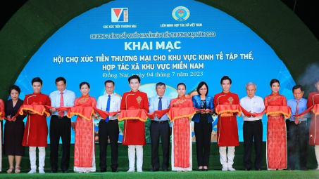 300 gian hàng tham gia Nhà cái cá cược cá độ uy tín Nổ hũ, Bắn Cá và Game Bài Cwin.com xúc tiến thương mại kinh tế tập thể tại Đồng Nai