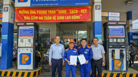 Vinh danh những hành động đẹp từ màu áo Petrolimex