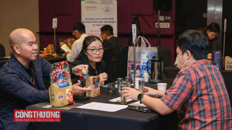Gần 100 Cwincom hiện đang mở Việt kết nối đưa sản phẩm vào hệ thống phân phối Thái Lan